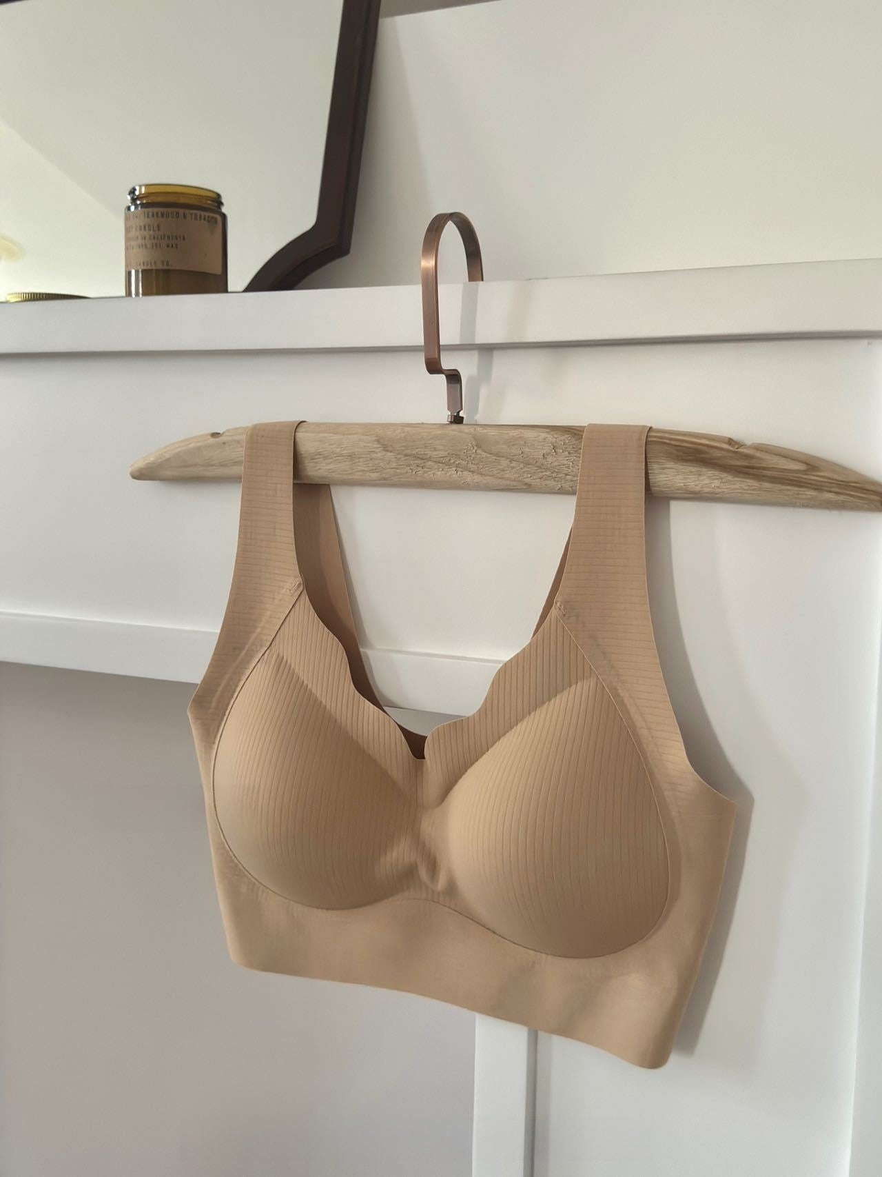 Women's Comfort Wireless Bra — Soft Undergarment